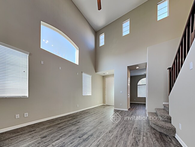Foto del edificio - 6604 Chinatown St