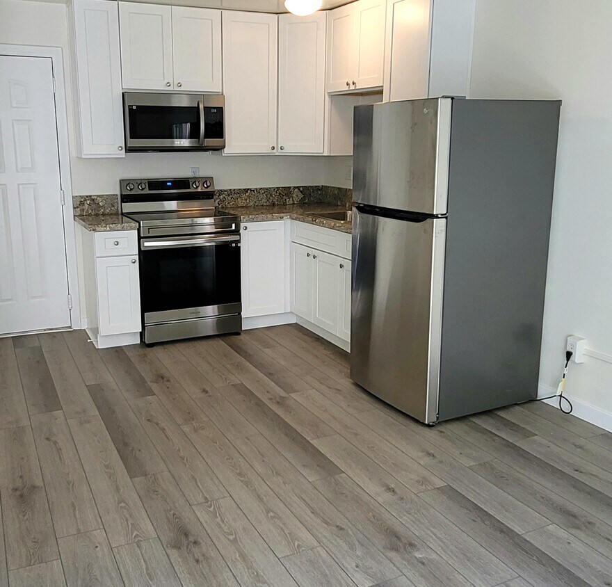 Foto principal - 3796 Alabama St