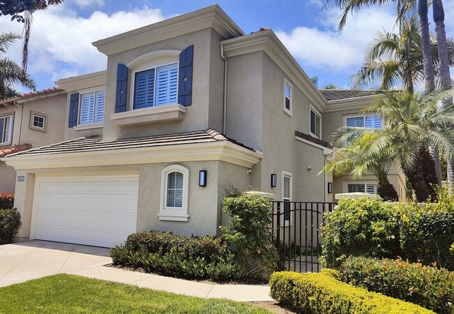 Building Photo - 1417 Sea Ridge Dr