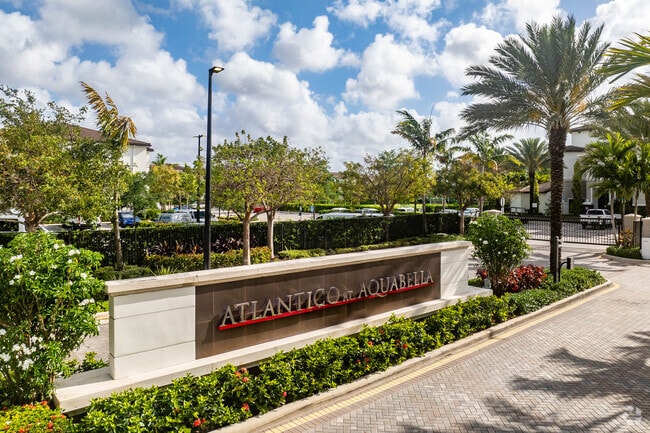 Building Photo - Atlantico at Aquabella