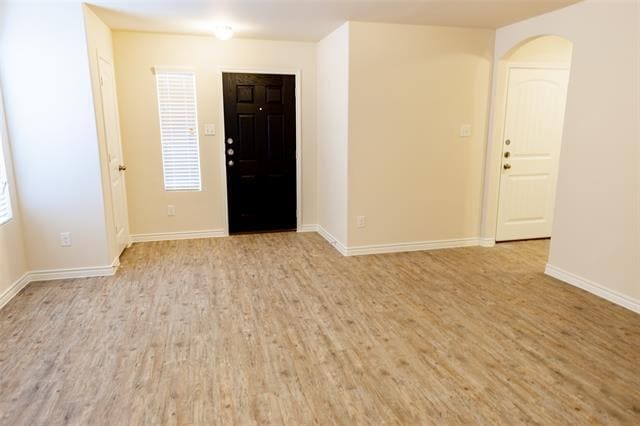 Building Photo - 1712 Swallow Dr