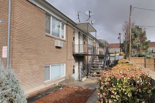 Primary Photo - 724 W Wasatch St