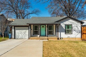 Building Photo - 5808 Locke Ave