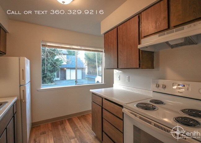 Building Photo - 2609 Neals Ln