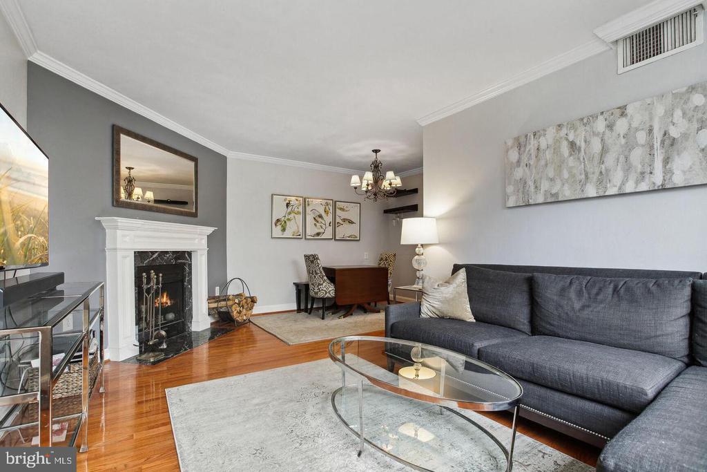 Primary Photo - 3815 Davis Pl NW