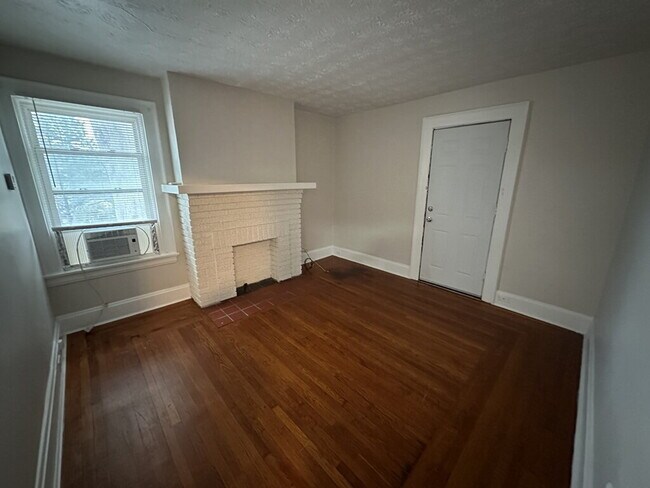 Building Photo - 5573 Attica Ave