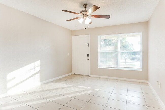 Foto del edificio - 2080 NW 5th Terrace