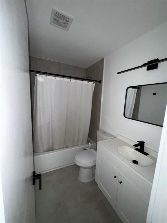 Building Photo - 3970 SW 58th St