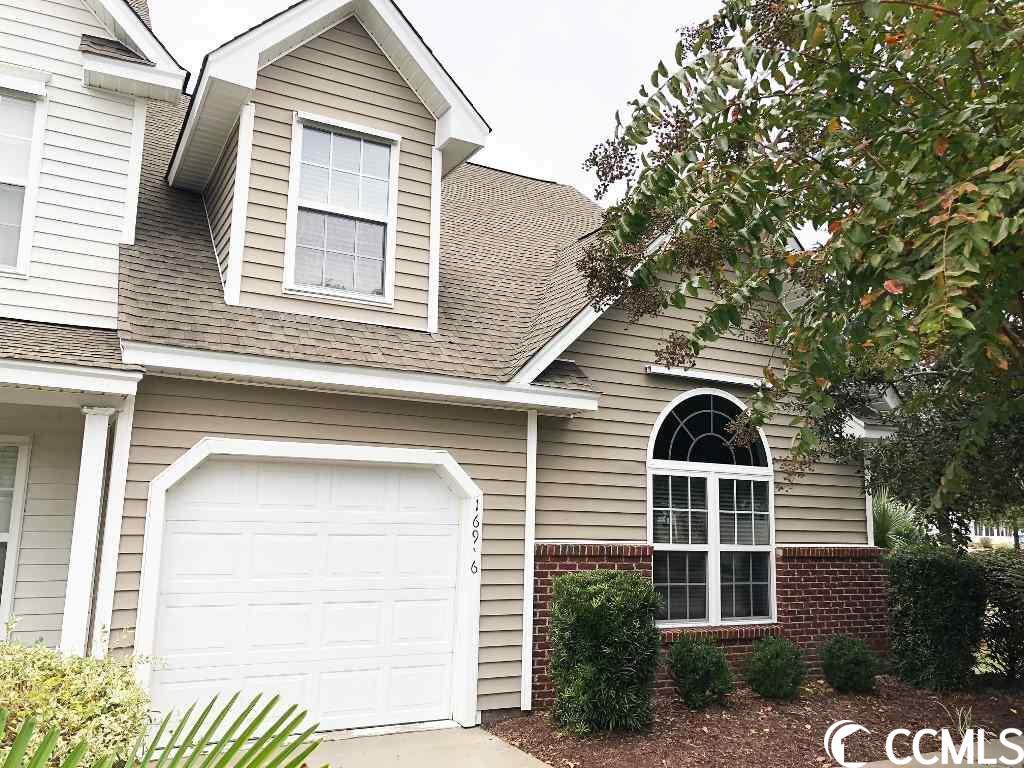 Foto principal - 169 Red Rose Blvd