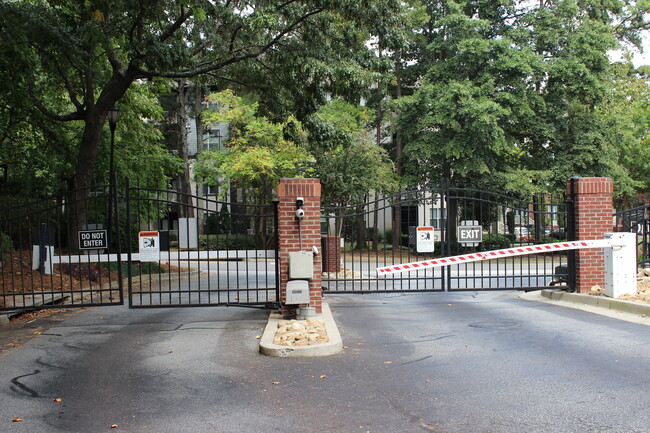 Foto del edificio - 4333 Dunwoody Park