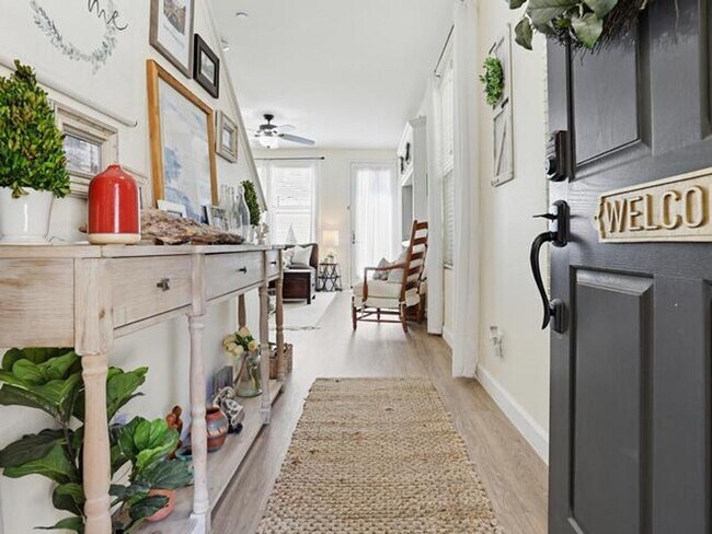 Building Photo - Stylish 3BR Home in Santee | Solar | Garage | Resort-Style Amenities