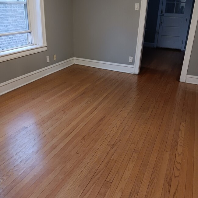 Foto del edificio - 6134 N Campbell Ave