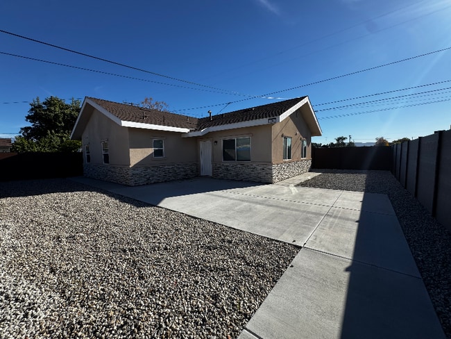 Foto del edificio - 24953 Union St