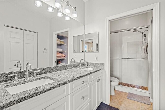 Foto del edificio - 14960 Vista View Way