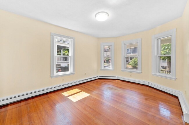 Foto del edificio - 316 Fayette St