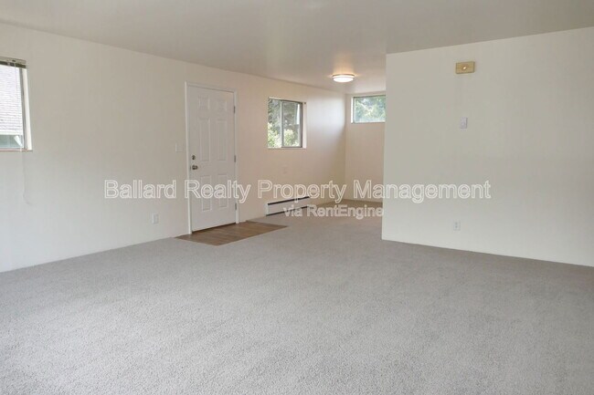 Foto del edificio - 6035 4th Ave NW