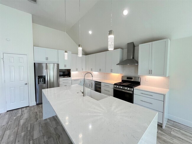 Foto del edificio - 106 N Rambling Ridge Pl