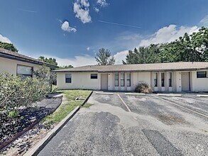 Building Photo - 32717 Blossom Ln