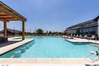 Building Photo - The Dalton