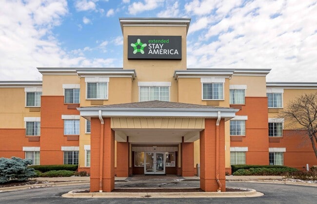 Building Photo - Furnished Studio-Chicago - Schaumburg - Convention Center