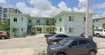 Building Photo - 521 NE 82nd Terrace