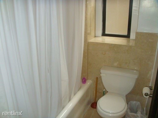 Foto del edificio - 12 E 86th St