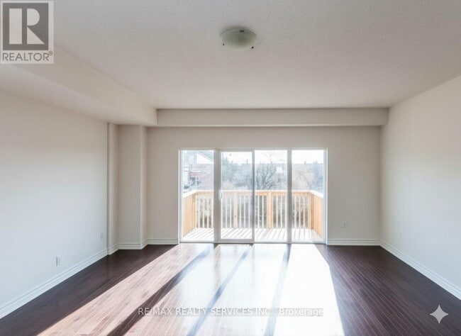 Building Photo - 106 Aspen Hills Rd