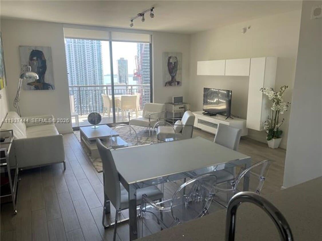 Photo - 999 SW 1st Ave unit 2817 (A11937444)