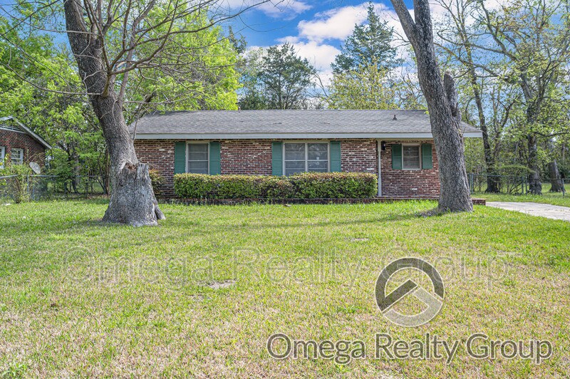 Foto principal - 3241 Elsberry Rd