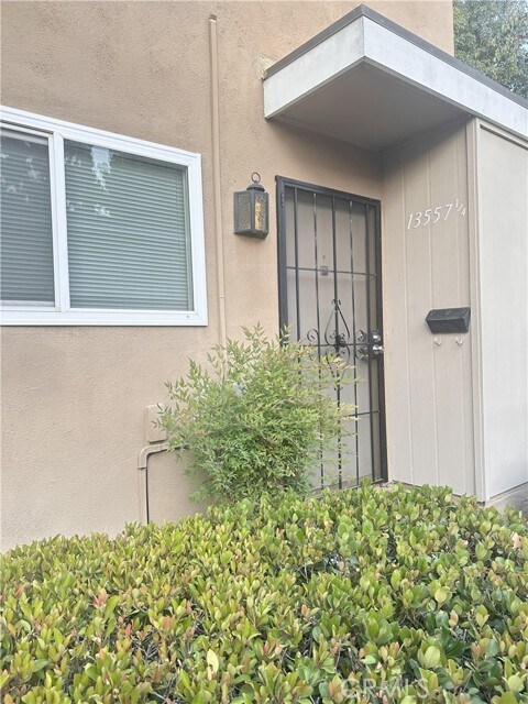 Primary Photo - 13557 Village Dr