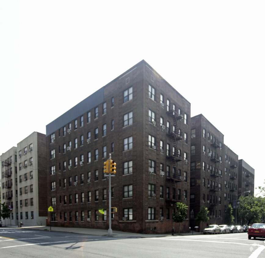 Foto principal - 2561-2567 Amsterdam Ave