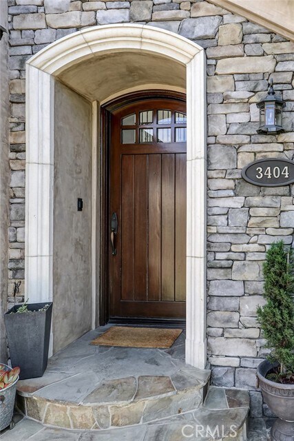 Foto del edificio - 3404 N Poinsettia Ave