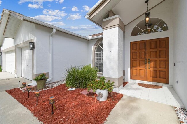 Building Photo - 9408 Bluebird Dr
