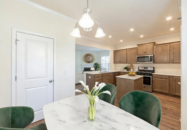 Foto del edificio - 11513 Glasden Rd