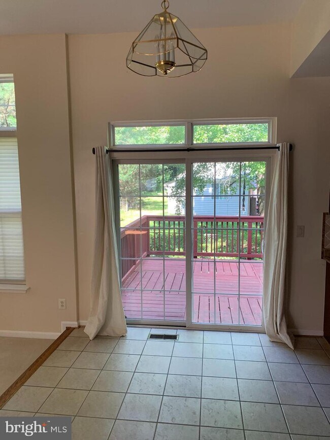 Building Photo - 2982 Caribbean Ct