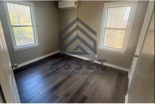 Foto del edificio - Adorable 2 Bed 1 Bath Home!