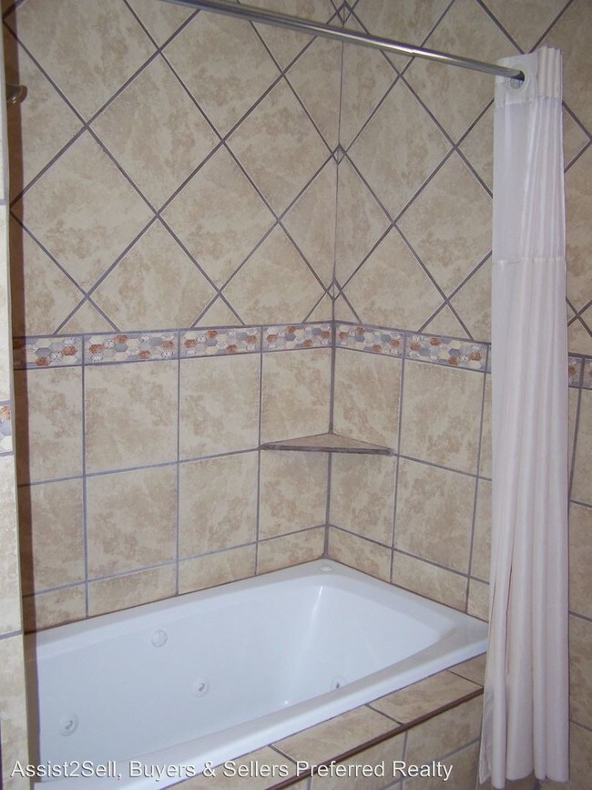 Building Photo - 3 br, 2 bath House - 1515 Scenic Dr