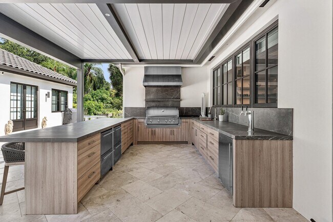 Foto del edificio - 16388 Bridlewood Cir