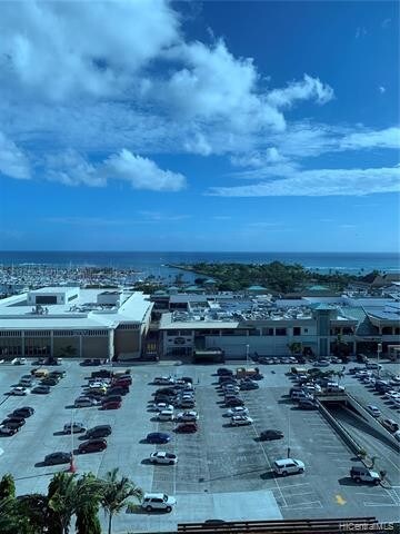 Foto del edificio - 1555 Kapiolani Blvd