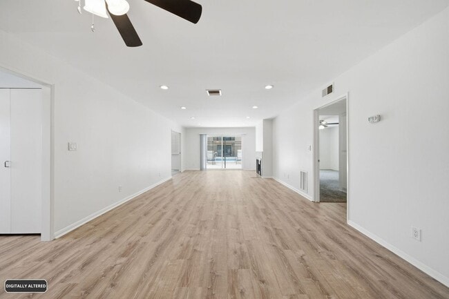 Building Photo - 12400 Montecito Rd