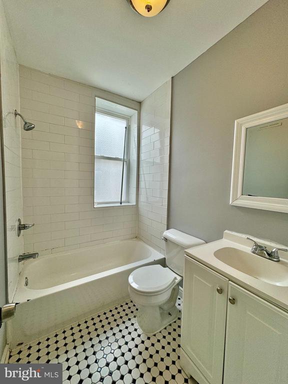 Foto del edificio - 4912 N Smedley St