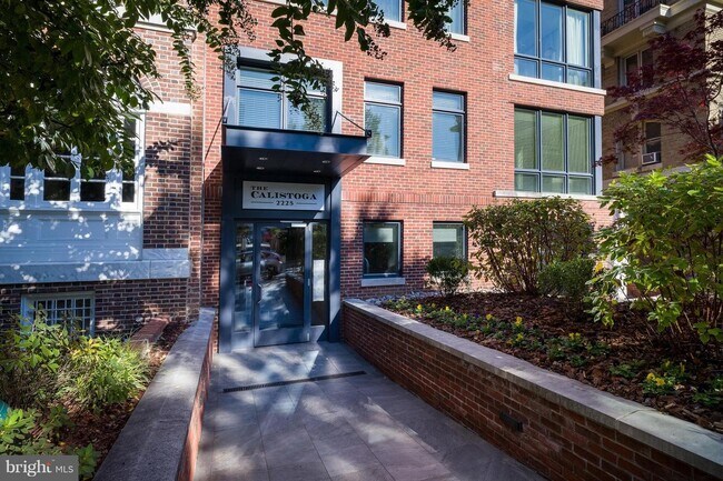 Foto del edificio - 2225 California St NW