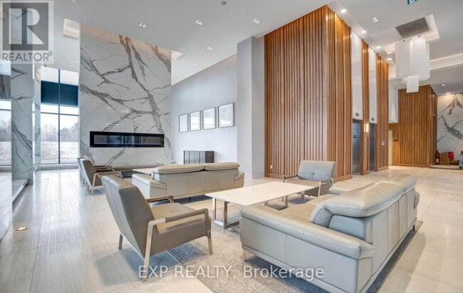 Building Photo - 30-5530 Shore Breeze Dr