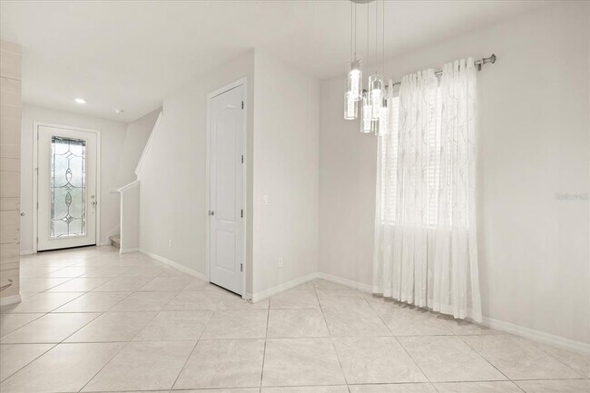 Foto del edificio - 5192 Chickadee St