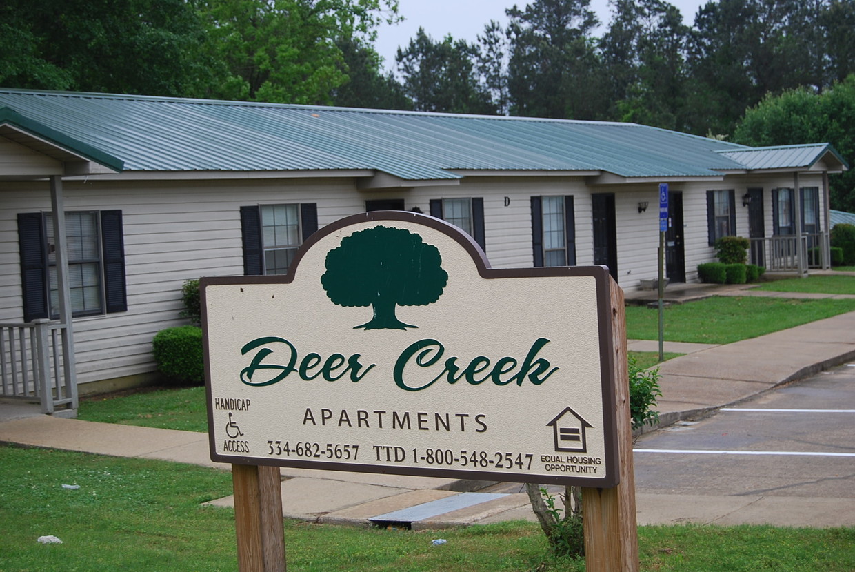 Foto principal - Deer Creek Village