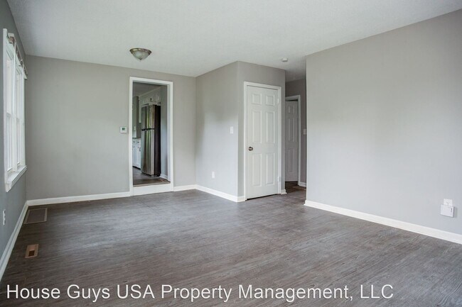 Building Photo - 3 br, 2 bath House - 11014 E 25th Street S