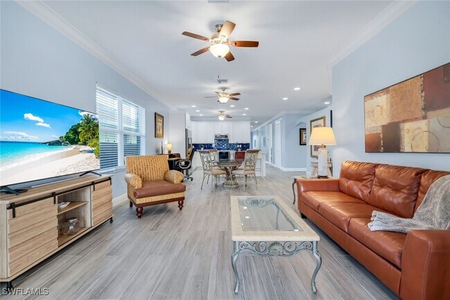 Foto del edificio - 746 101st Ave N