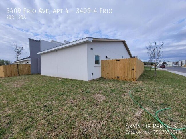 Foto del edificio - 3409 Frio Ave