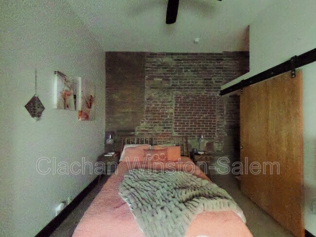 Foto del edificio - 50 West Fourth Street