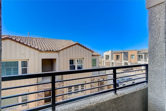 Building Photo - 3282 Vasco Fls Ave